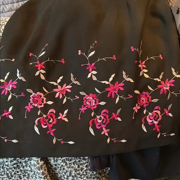 Black and Pink Sleeveless Sheath Mini Dress - Picture 3 of 4